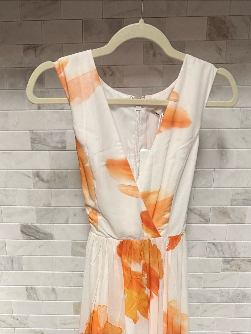 Fehaute Sleeveless White chiffon Dress with Orange Floral Print
